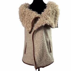 Love Tree Faux Fur & Bouclé Draped Vest - Faux Leather Trim - Large
